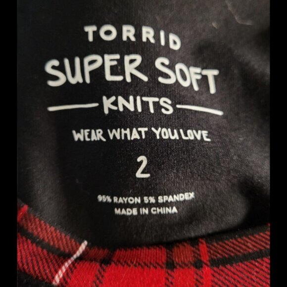 2 for $20 Torrid Supersoft Knits Shirt - Picture 6 of 6